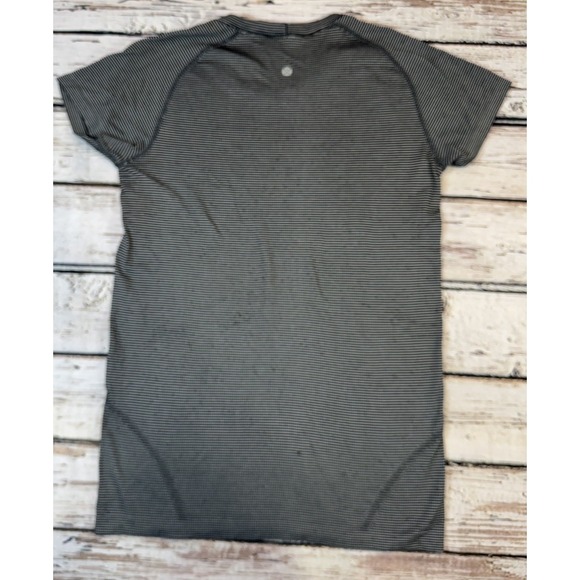 Lululemon Swiftly Tech Short-Sleeve Shirt Black Striped Size 10 - Picture 7 of 7